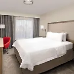 Hampton & Anaheim Hotel
