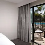 Hampton & Anaheim Garden Grove