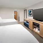 Hampton & Anaheim Hotel 3*
