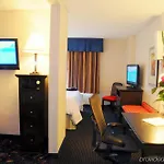 Hampton & Anaheim Hotel