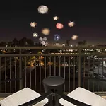 Hampton & Anaheim Hotel