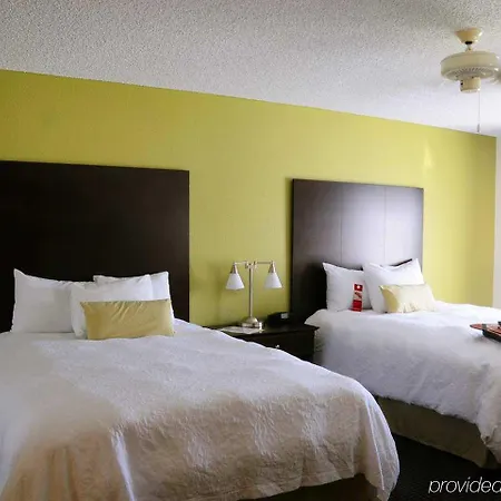 Hampton & Anaheim Hotel 3*