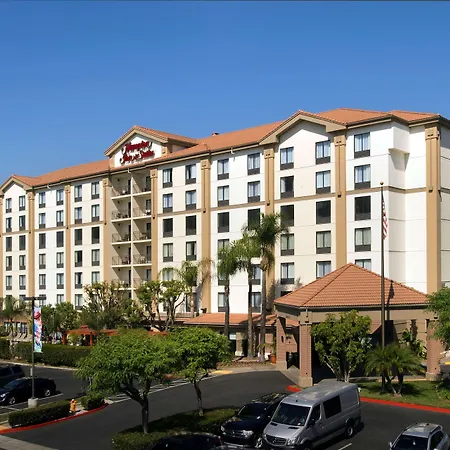 Hampton & Anaheim Hotel 3*