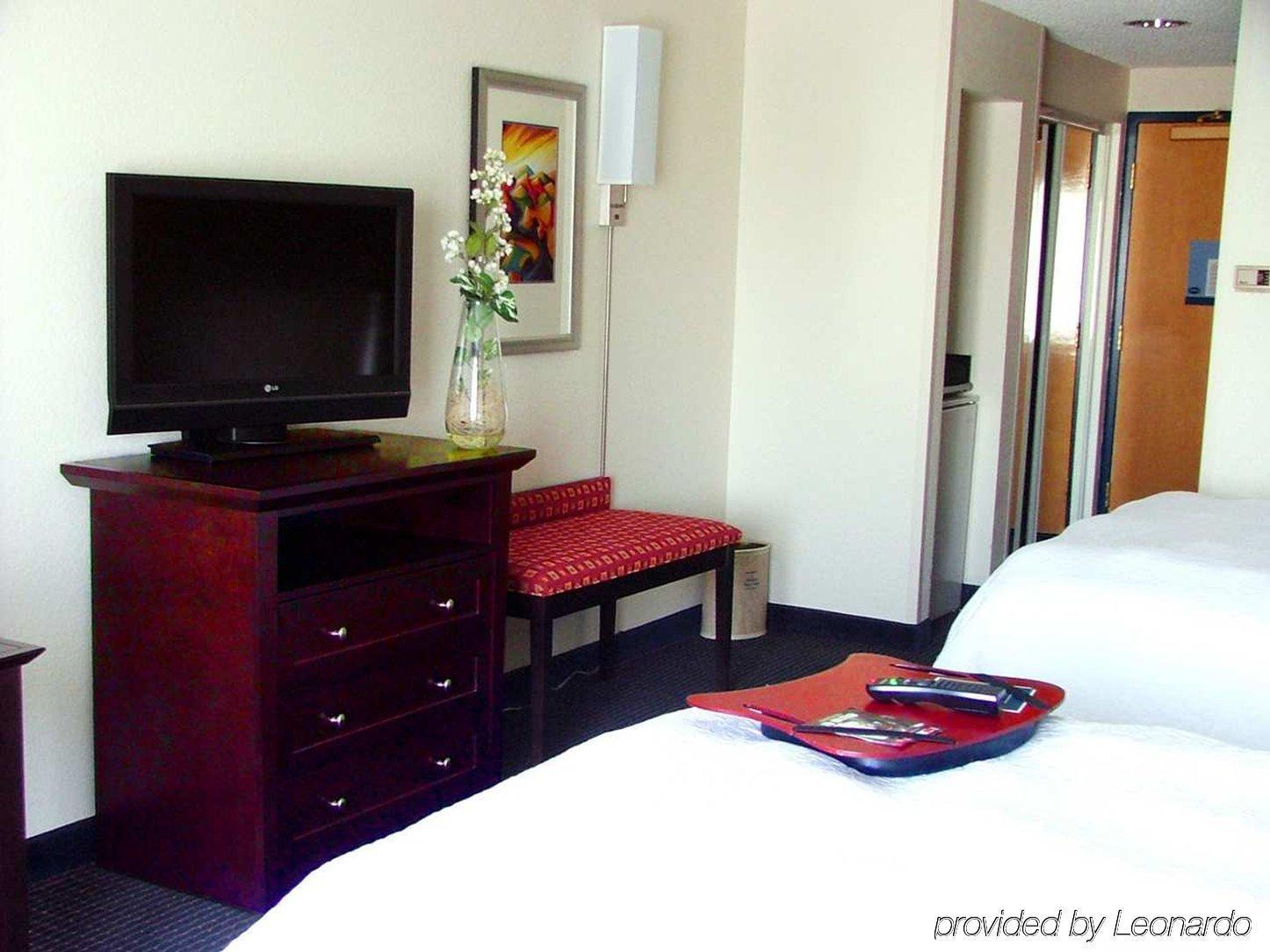 Hampton & Anaheim Hotel Garden Grove