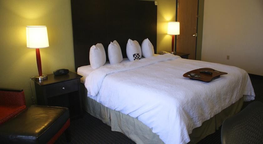 Hotel Hampton & Anaheim 3*