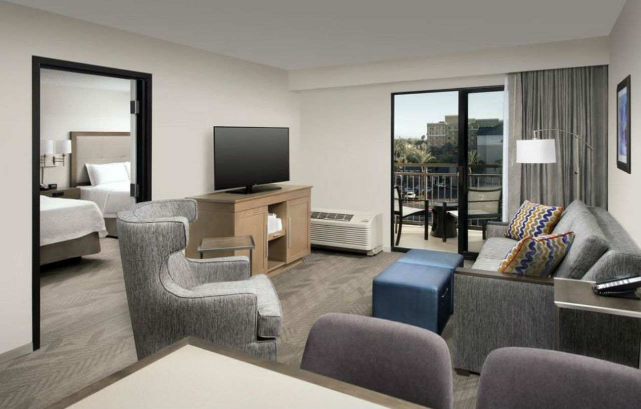 Hampton & Anaheim 3*